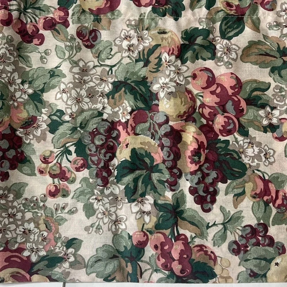 Laura Ashley -Reuben’s Fruit Berry Patten - 1 Valance - Lined - Size 84”X17.5”